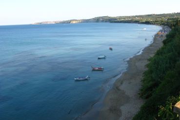Περούλια-Κορώνη